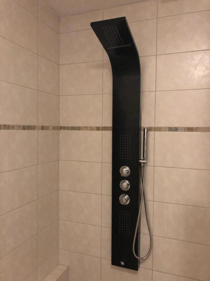 B&B Typisch Lelies Liessel Dış mekan fotoğraf